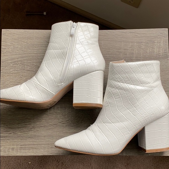 Nasty Gal Shoes - Cute white faux snake skin booties!